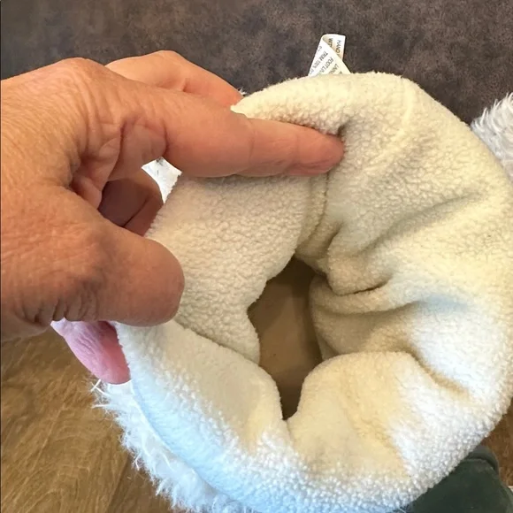 Muk Luks Tan and Cream Knit Boots with Tassels - Picture 7 of 8